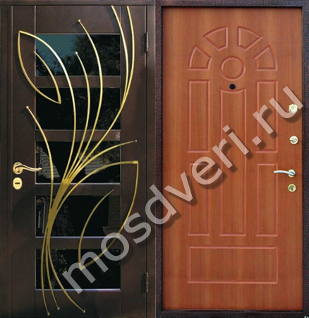 Входная дверь с декором из тонированного зеркала и ковки - купить от производителя Мосдвери Входная дверь с декором из тонированного зеркала и ковки